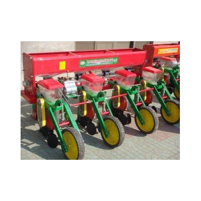 愛民鼎浩2BYF-4勺輪式精量播種機(jī)（面議）